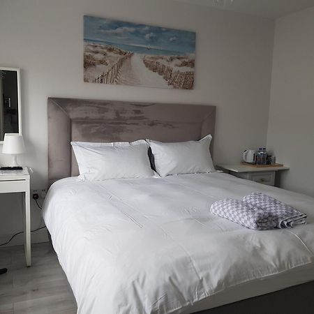 Barnoaks House - Private Room Ensuite Bathroom Homestay Δουβλίνο Εξωτερικό φωτογραφία